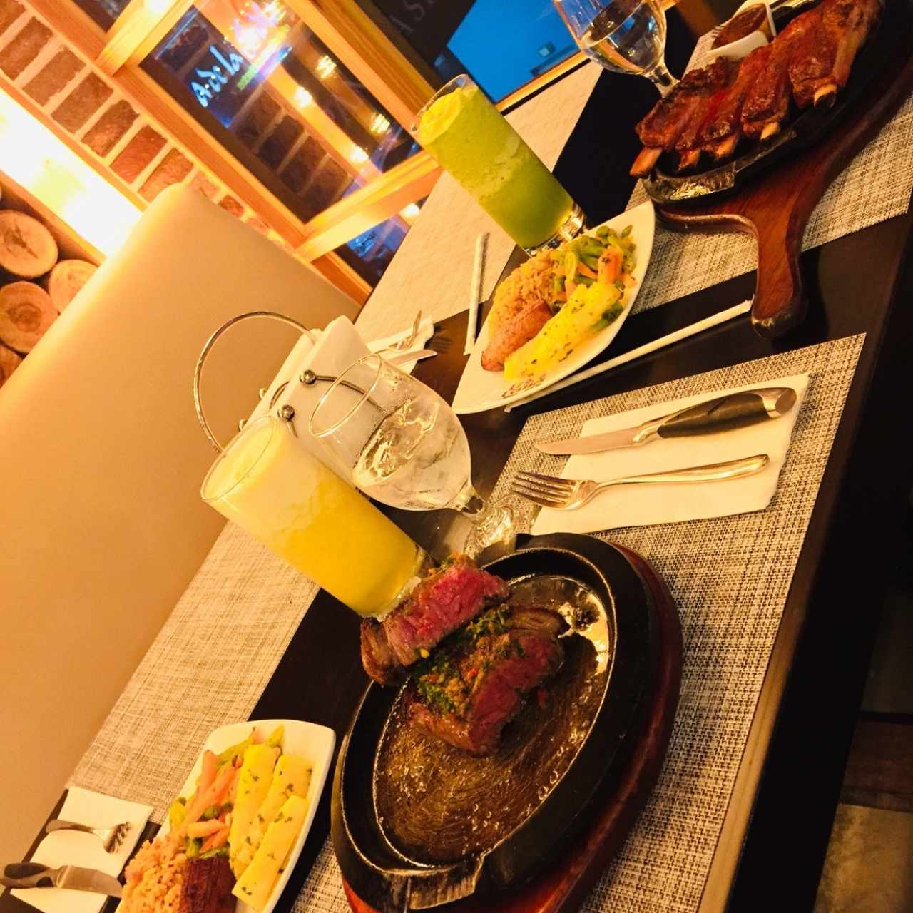 Couple Goals; New York y Ribs Ahumadas.