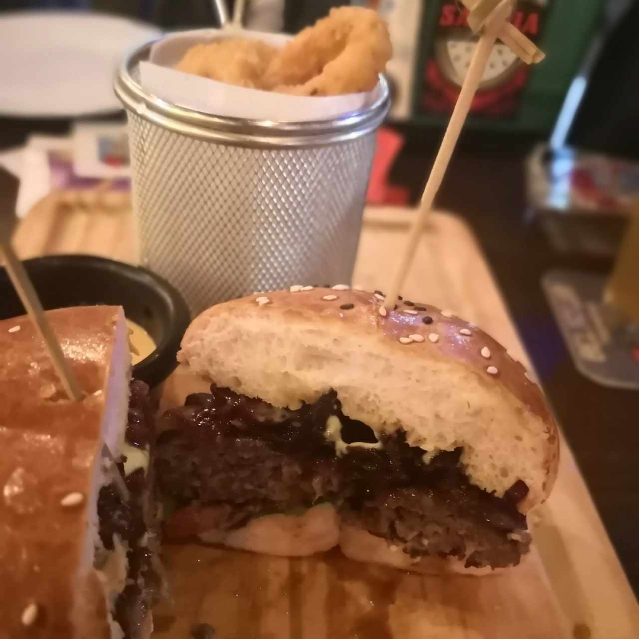Capital burger 