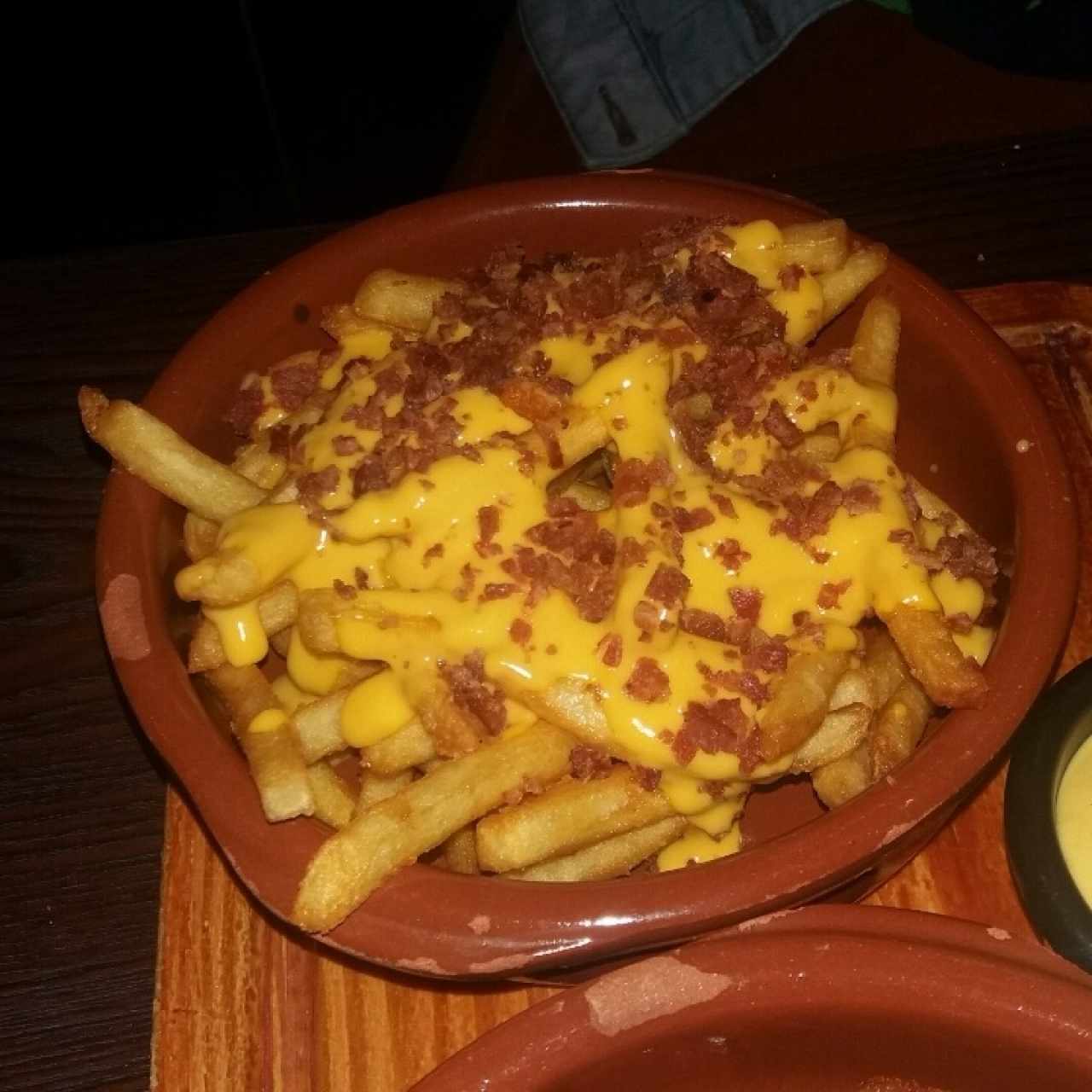 Cheese bacon fries