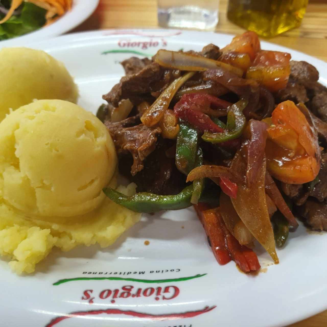 Bistec picado con Pure de Papas