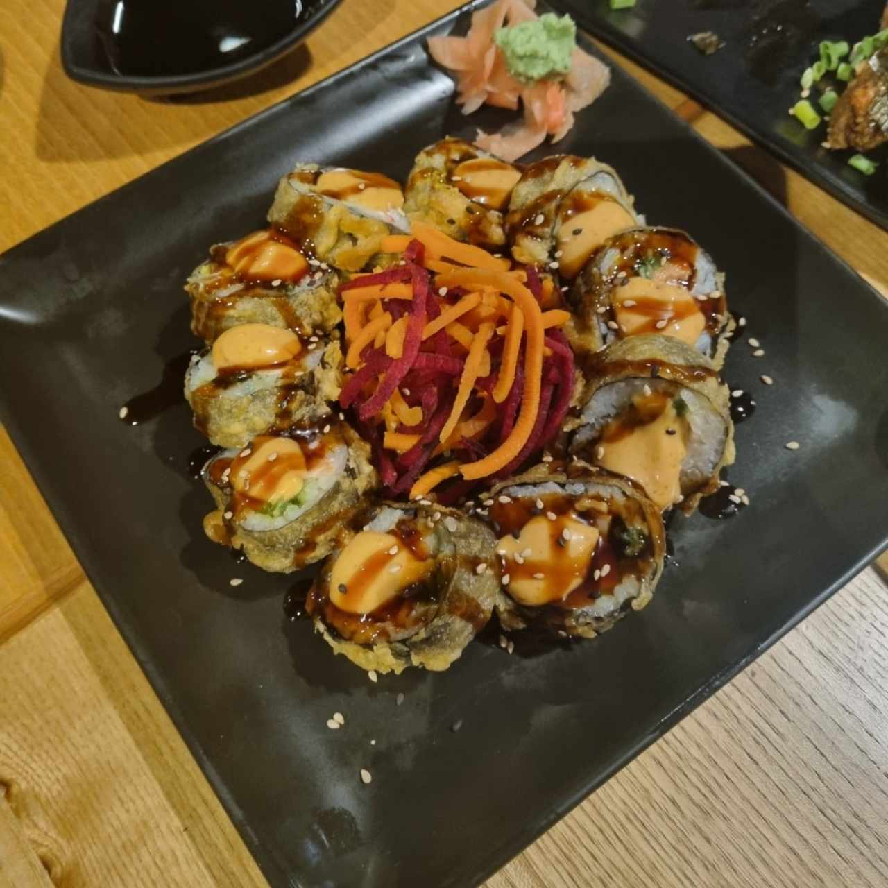 SUSHI - TEMPURA ROLL