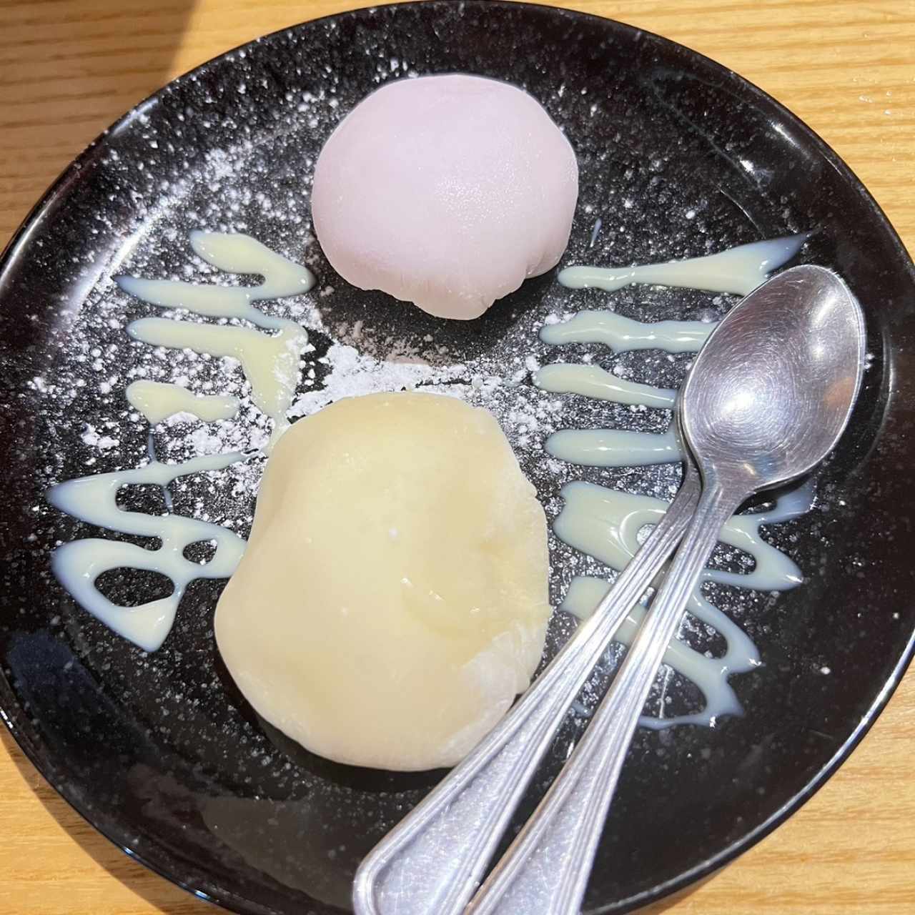 Mochi de mango y taro