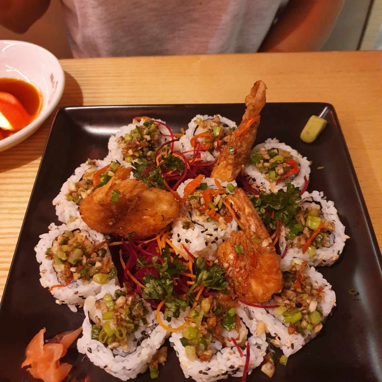 spicy ebi maki