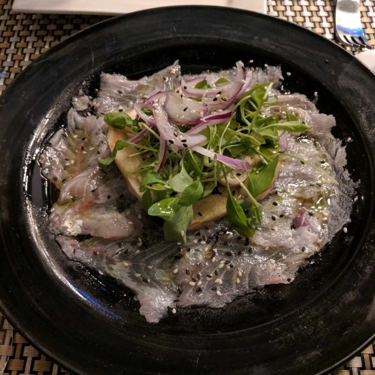 carpaccio de corvina