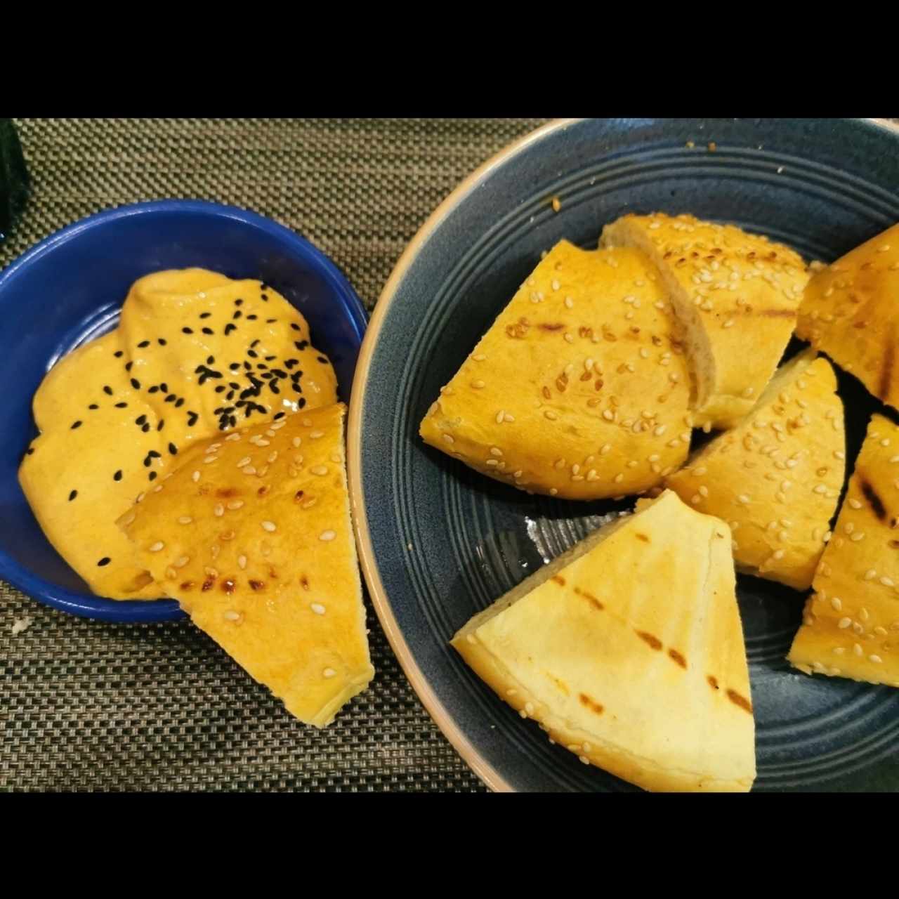 PAN DE LA CASA CON HUMUS