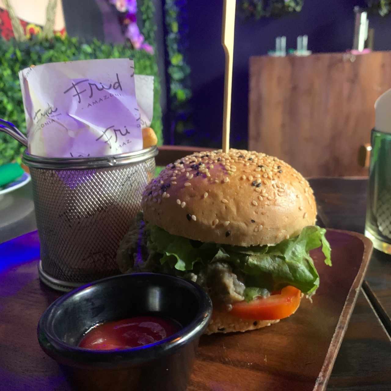 veggie burger