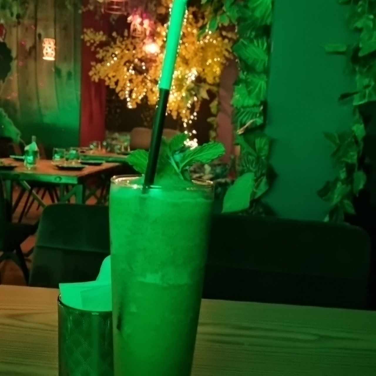 limonada con hierbabuena y jengibre