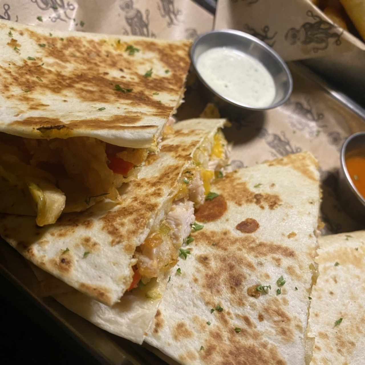 Menú - La Chicken Quesadilla