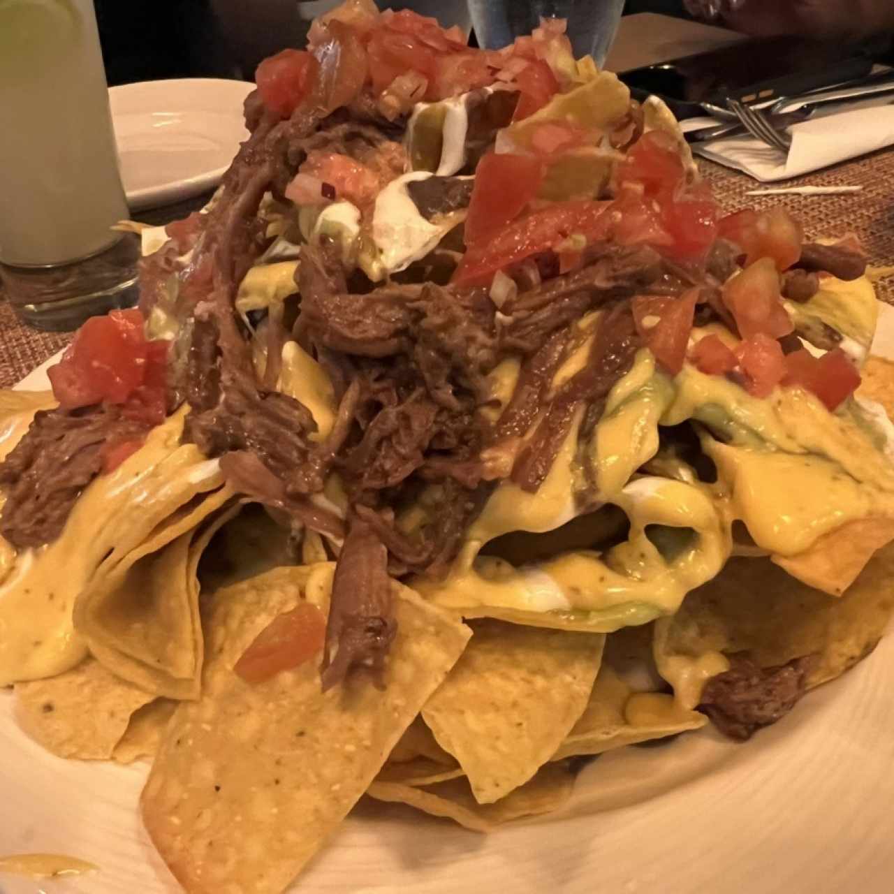 ENTRADAS - BRISKET NACHOS