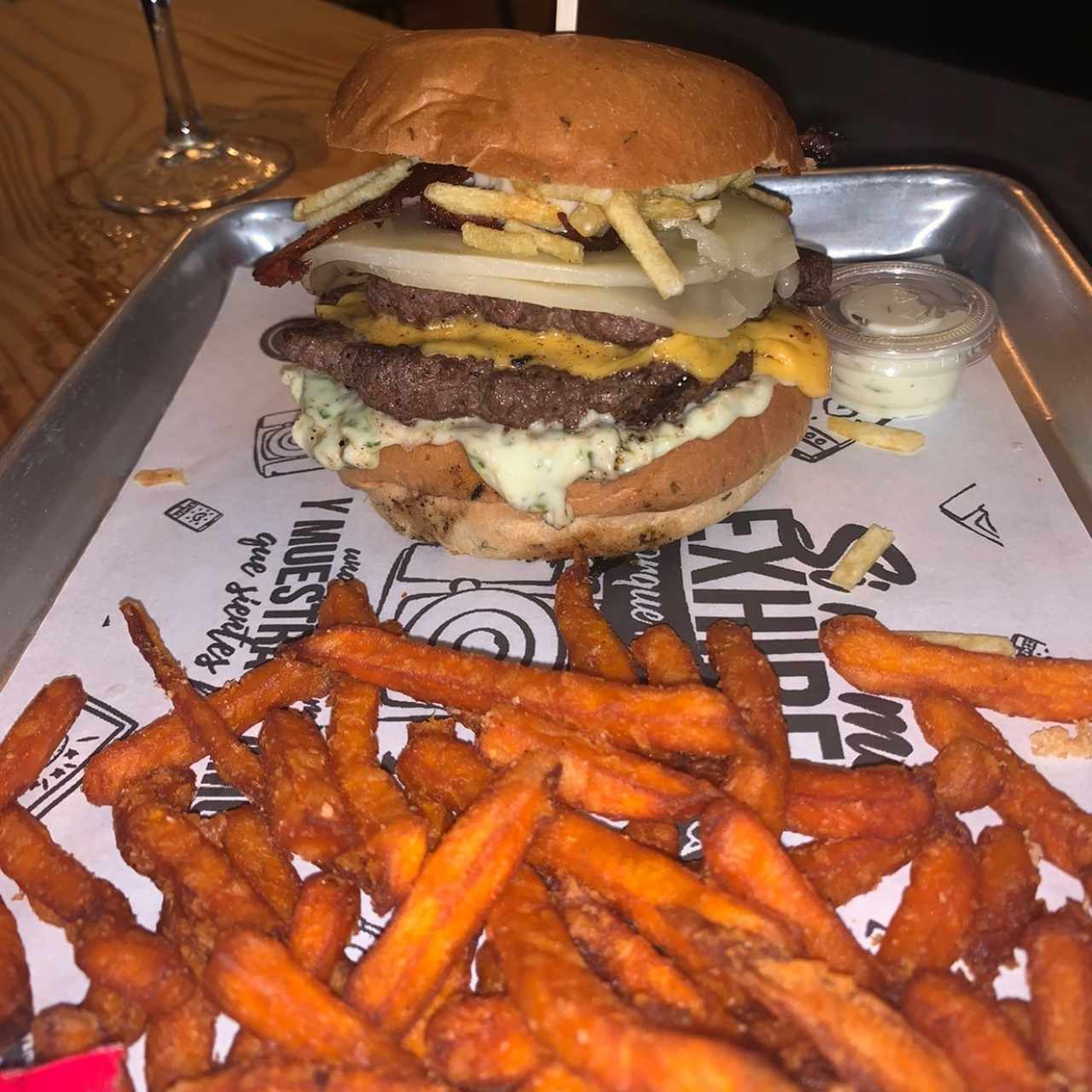 Premium Burgers - La Bóveda