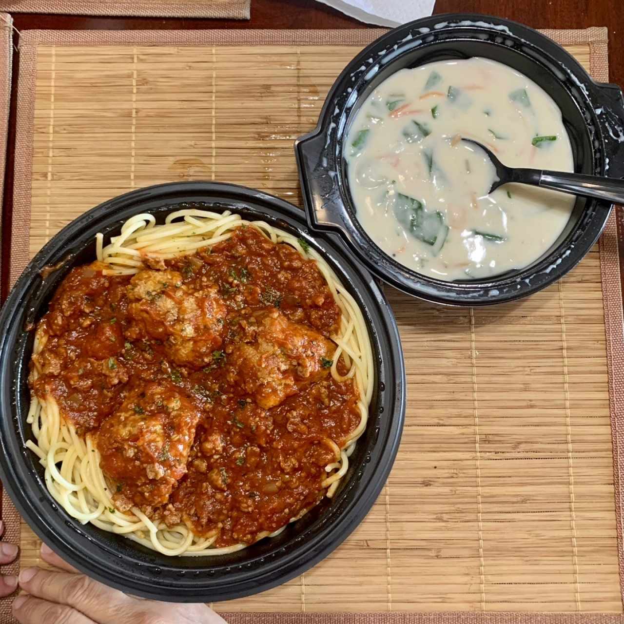 Promociones - Spaghetti con Albondigas. en el restaurante me gustan mas