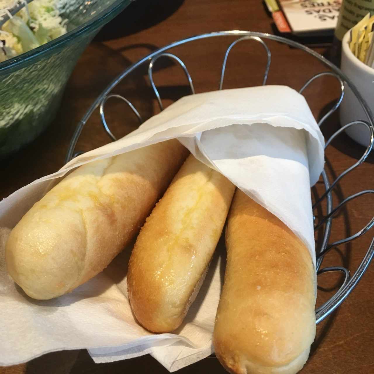 Bread Sticks (Son gratis y puedes pedir todos los que quieras)
