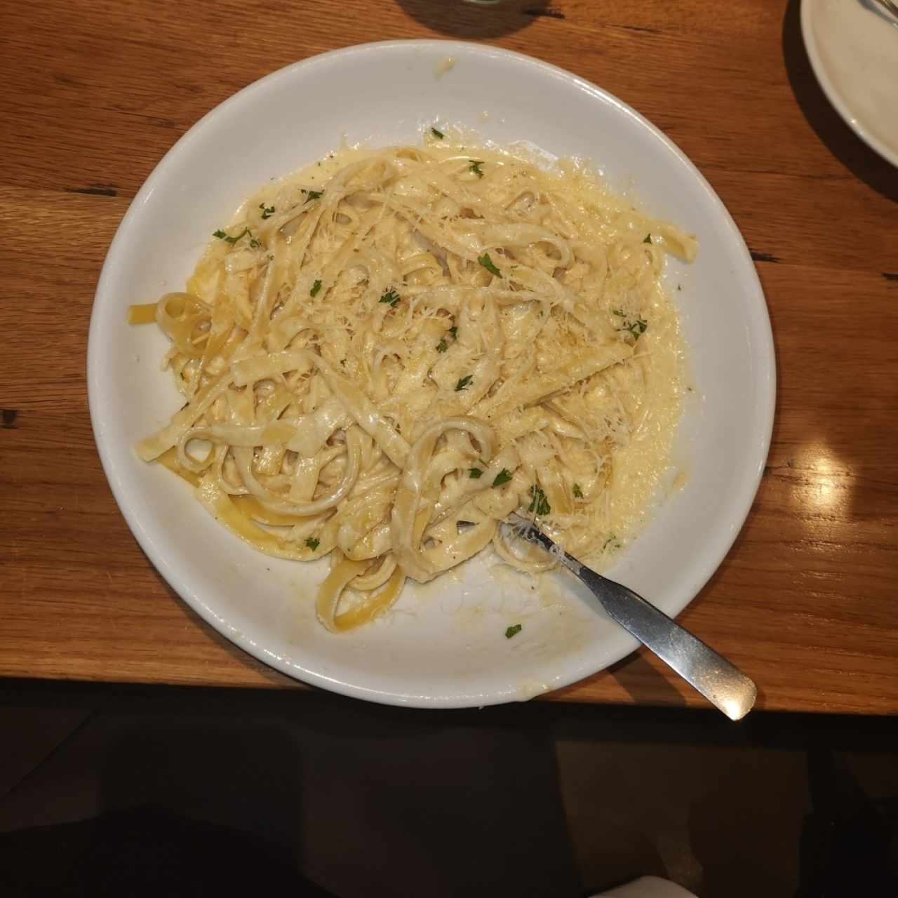 Amazing Alfredos - Chicken Alfredo