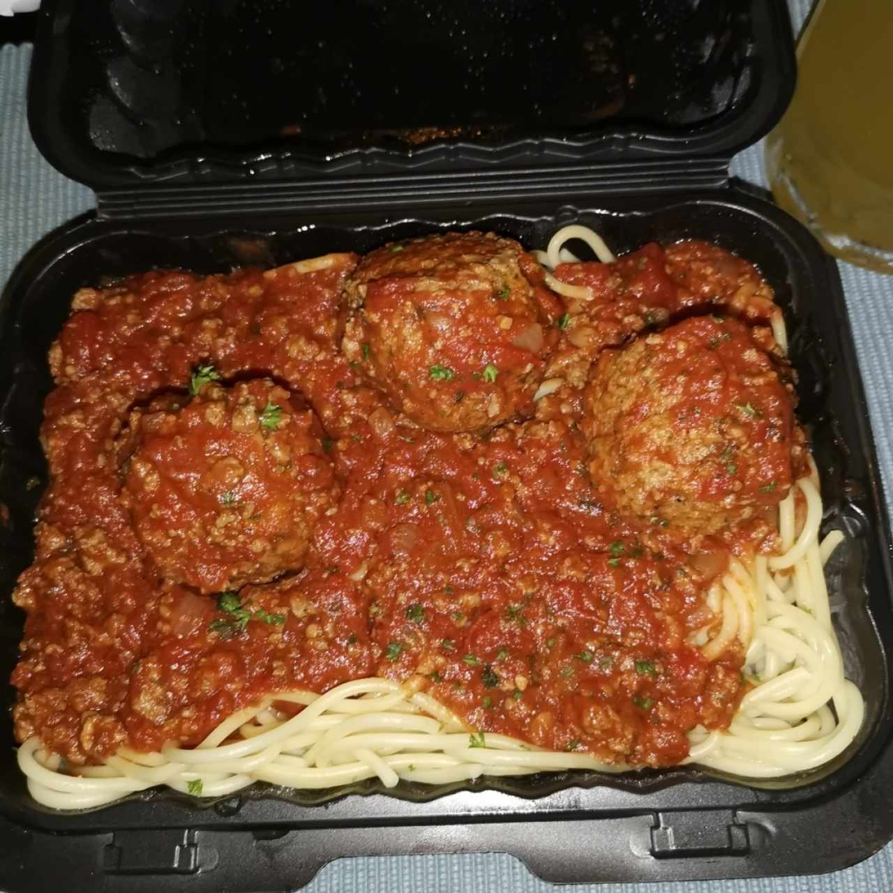 Spaghetti albondiga marinara