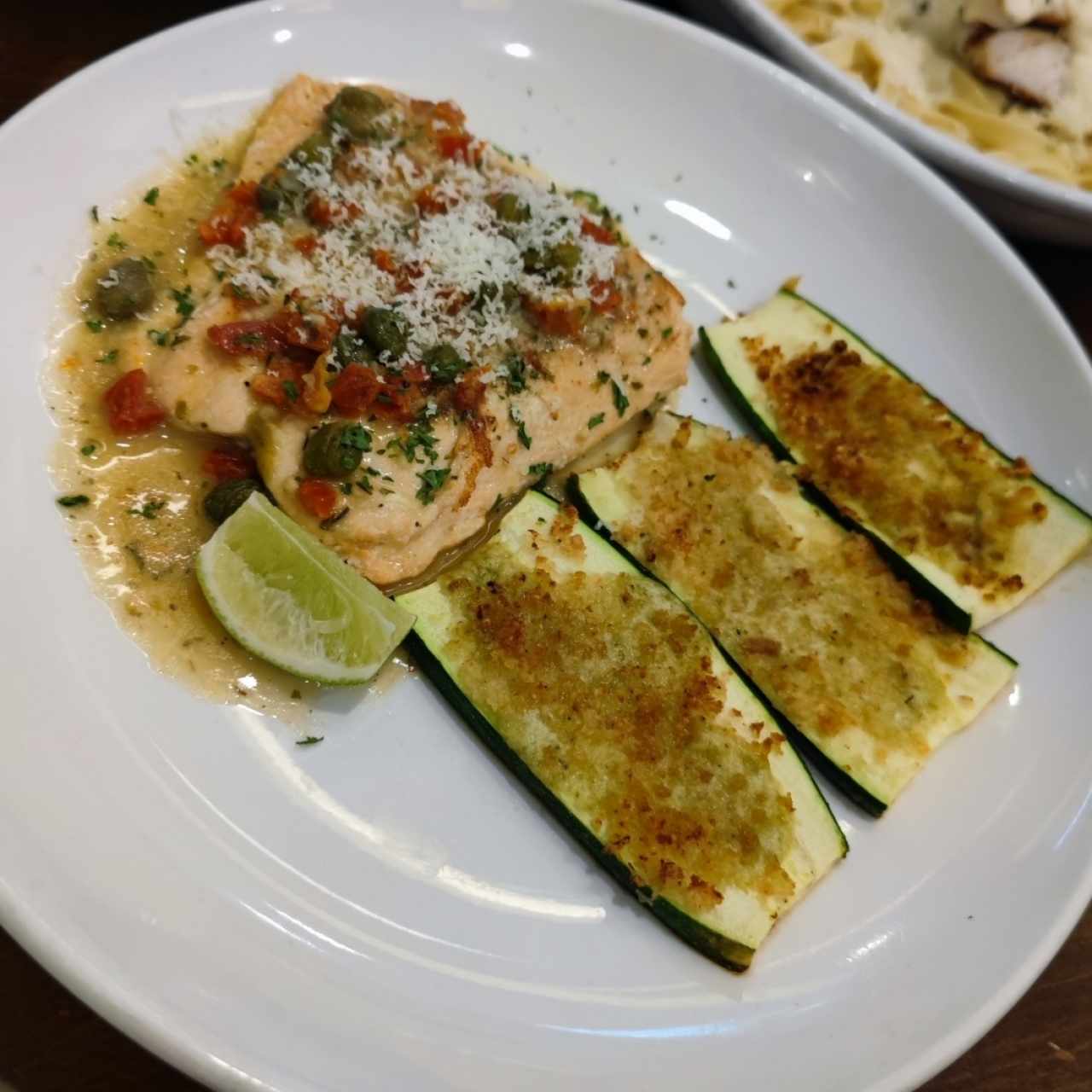 Salmón Piccata