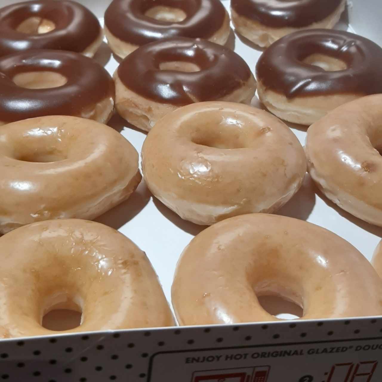 Donuts glazed