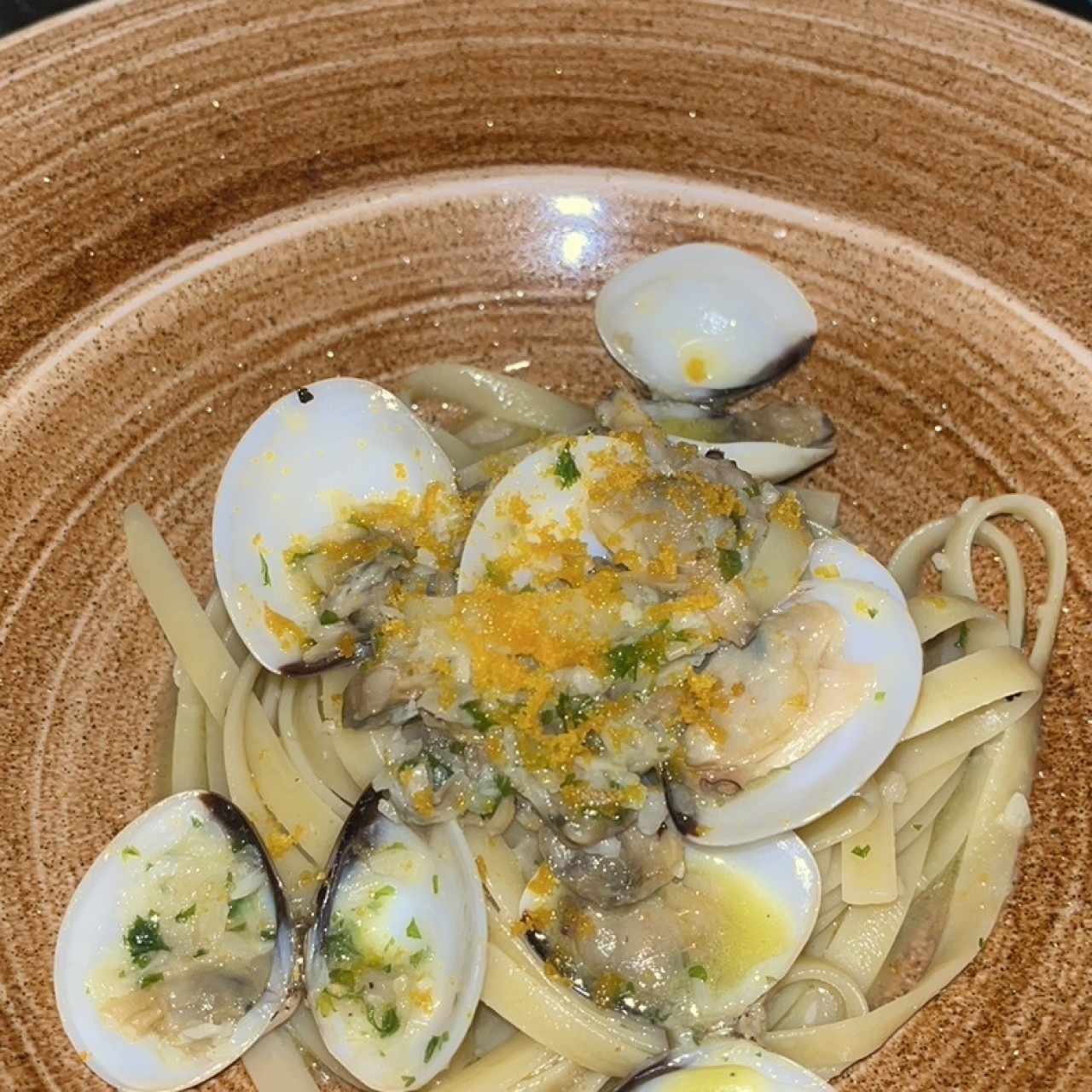 Fetuccine Vongole e Bottarga