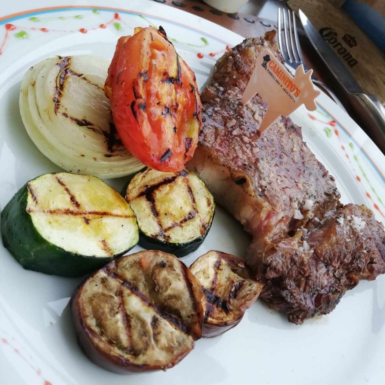 ribeye y vegetales al grill
