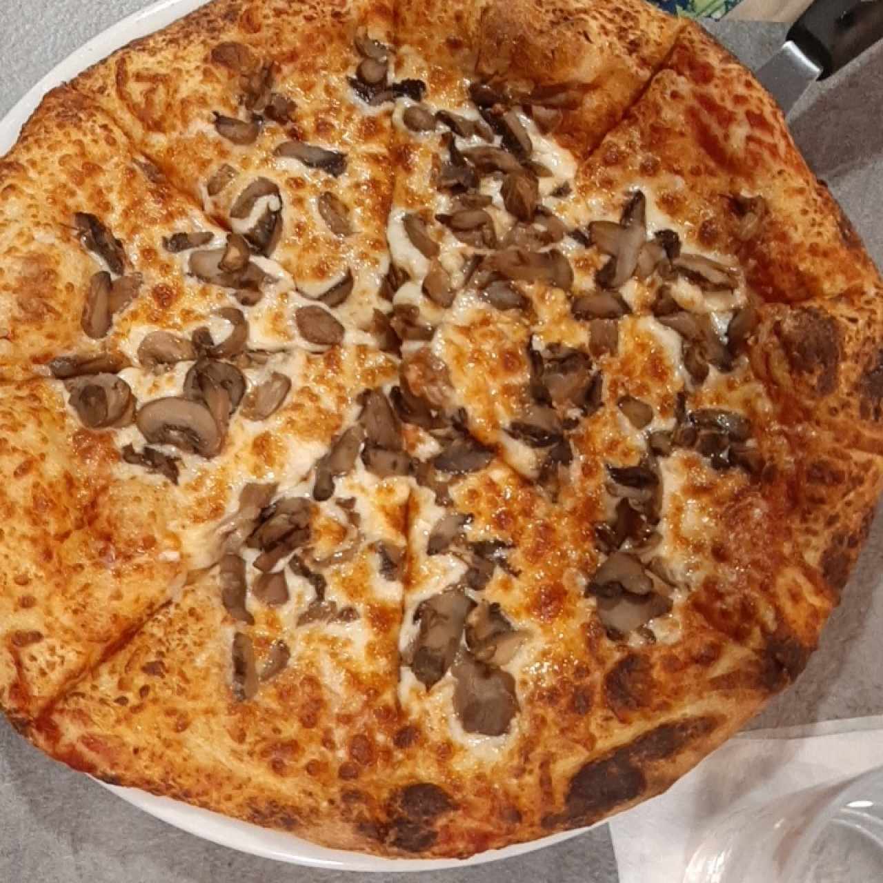 Pizzas - Pizza con Hongos