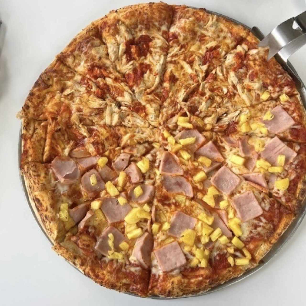 Pizza hawaiana de pollo