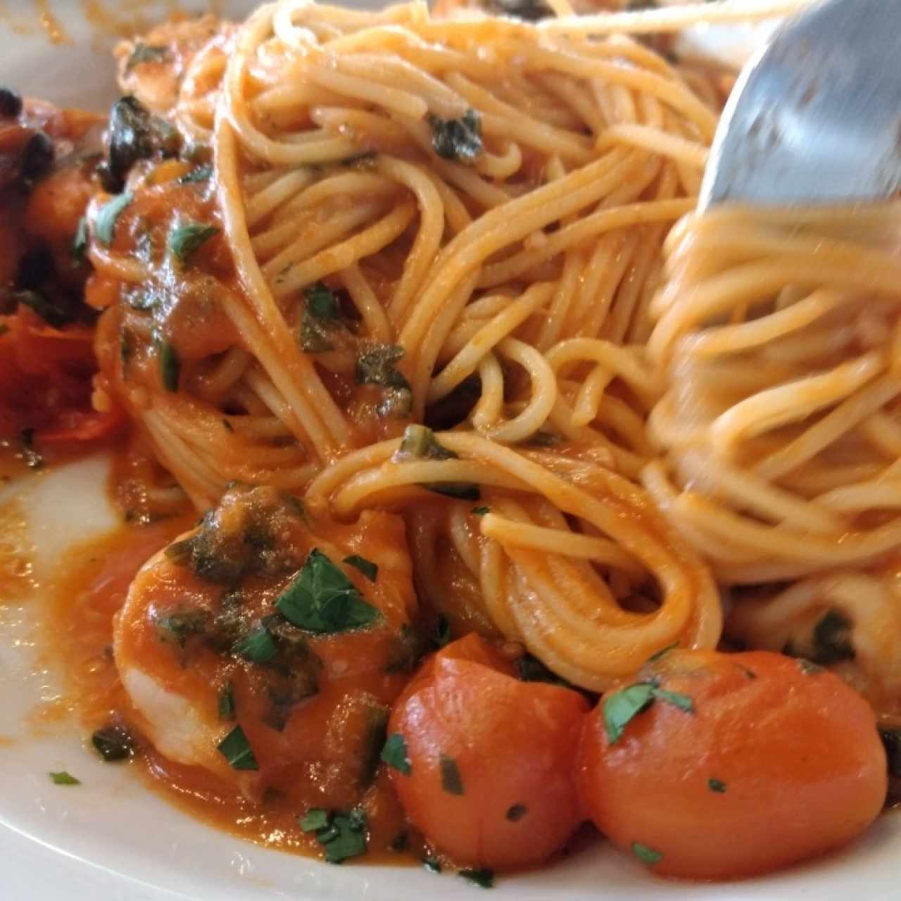 spaghettis de camarones