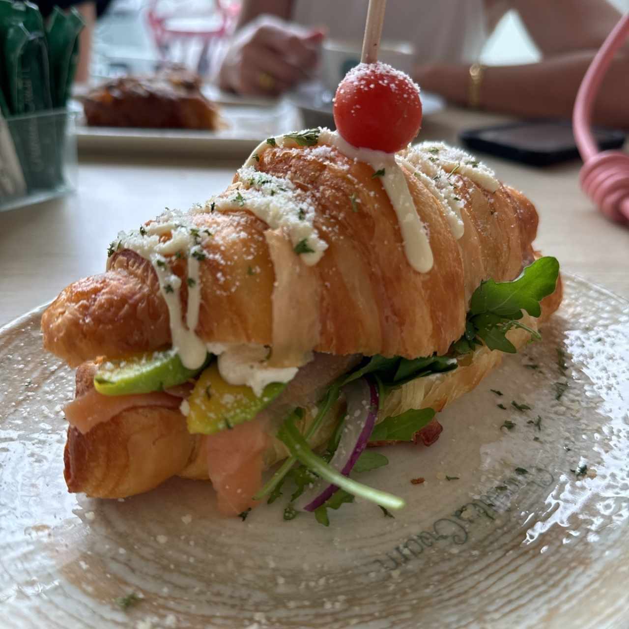 Croissant de salmón