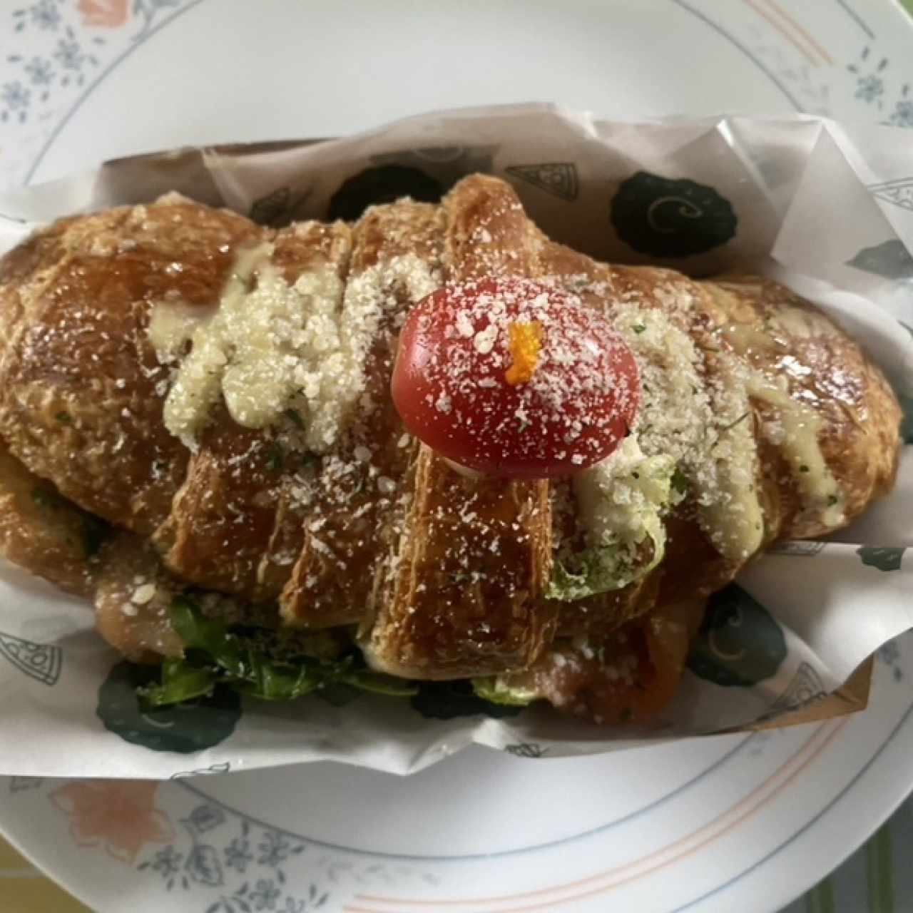 Croissant de salmón