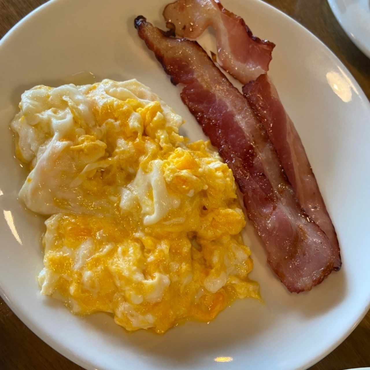 Huevo y bacon