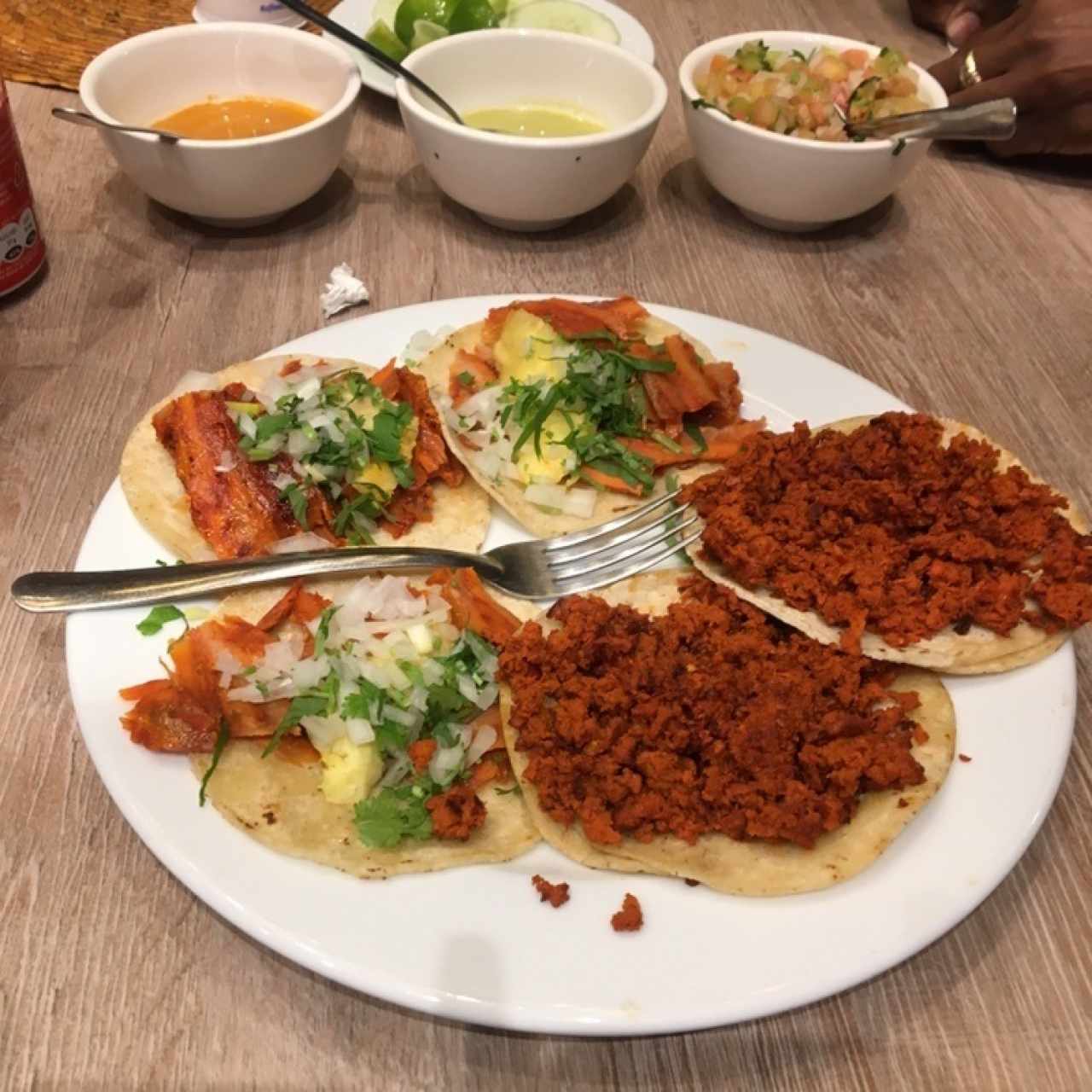 Tacos al Pastor y Tacos de chorizo
