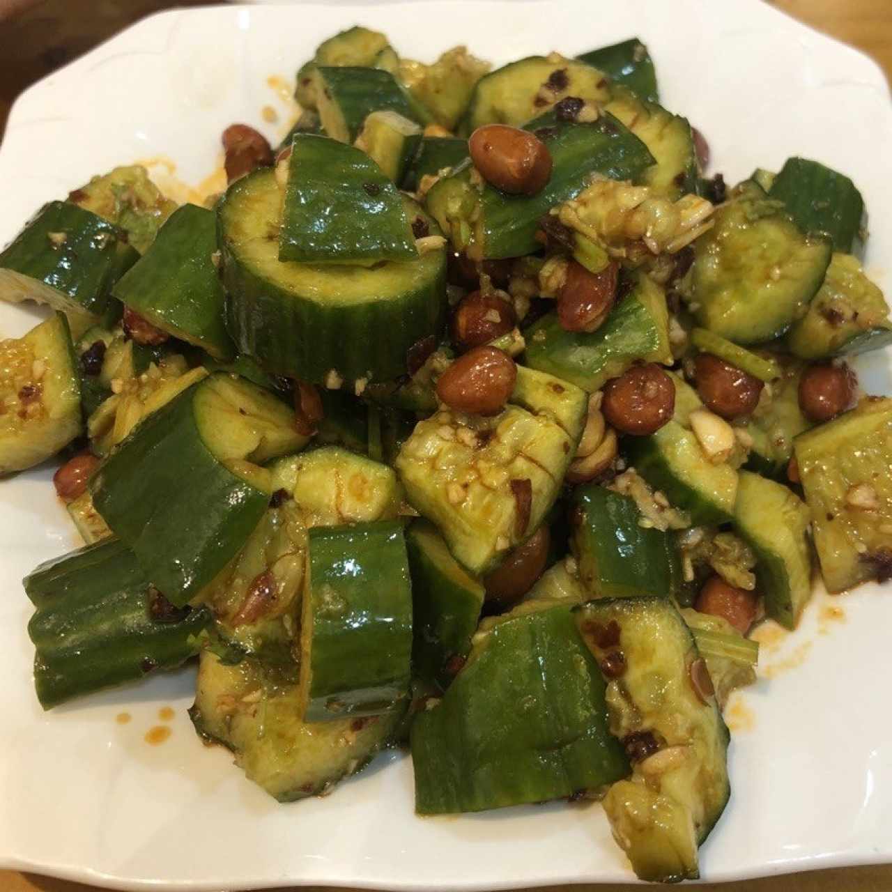 Ensalada de pepino y mani
