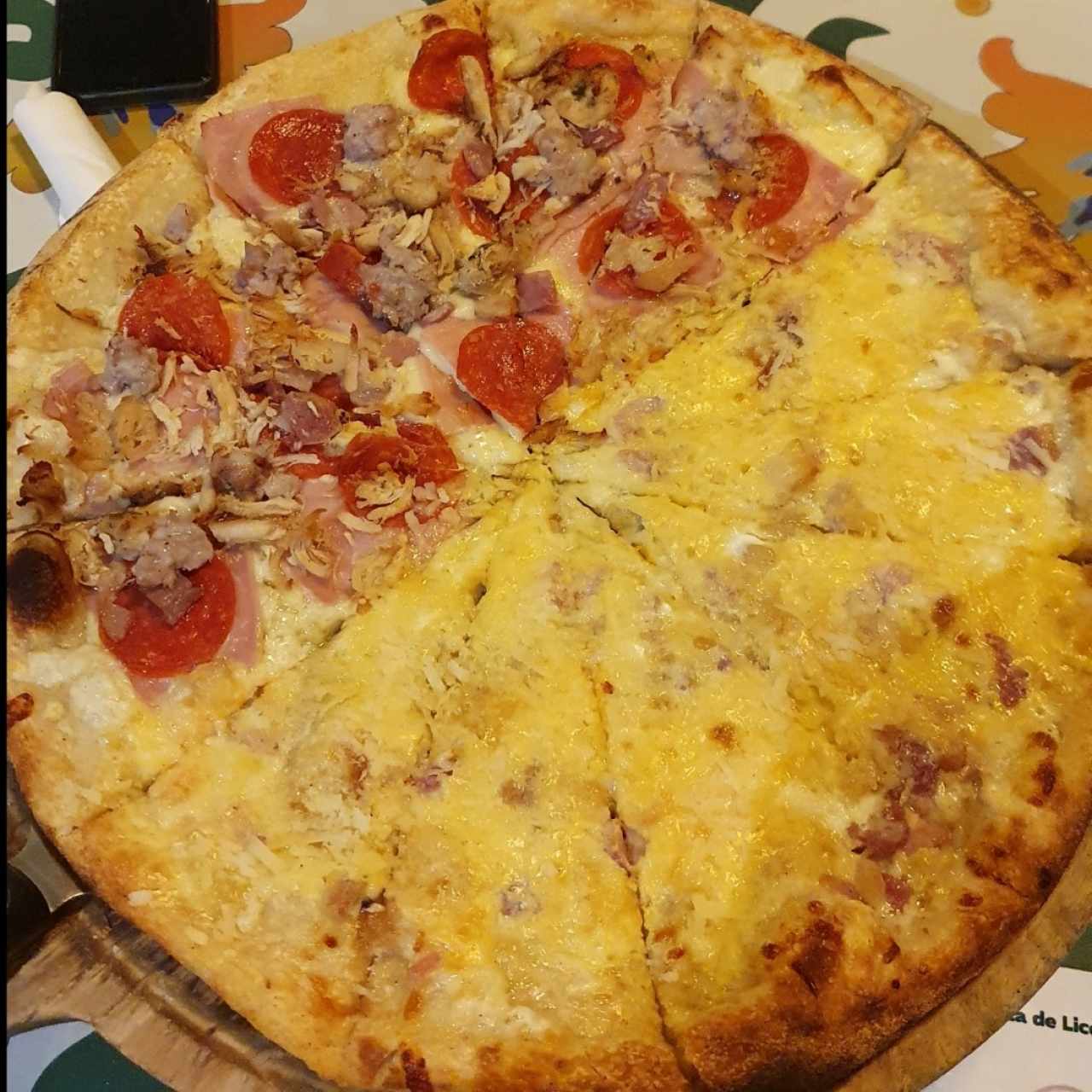 pizza Full Canivora y Carbonara