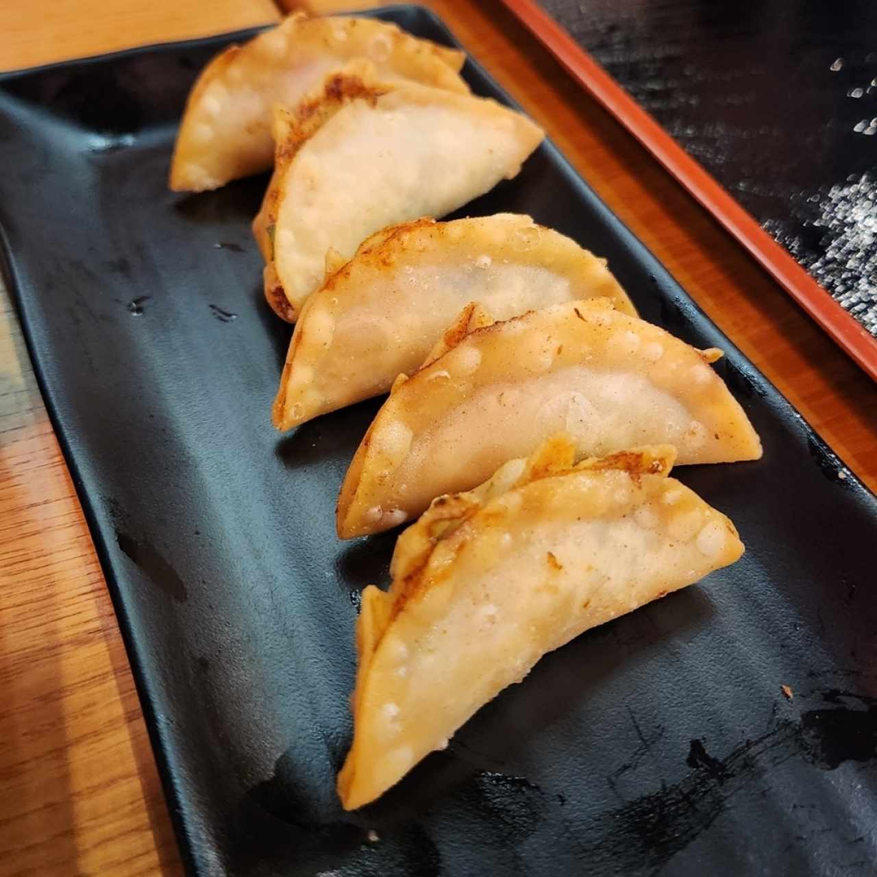 ENTRADAS - DEEP FRIED GYOZA