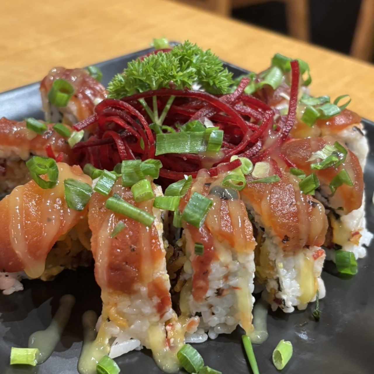 SUSHI - VEGAN SALMON ROLL