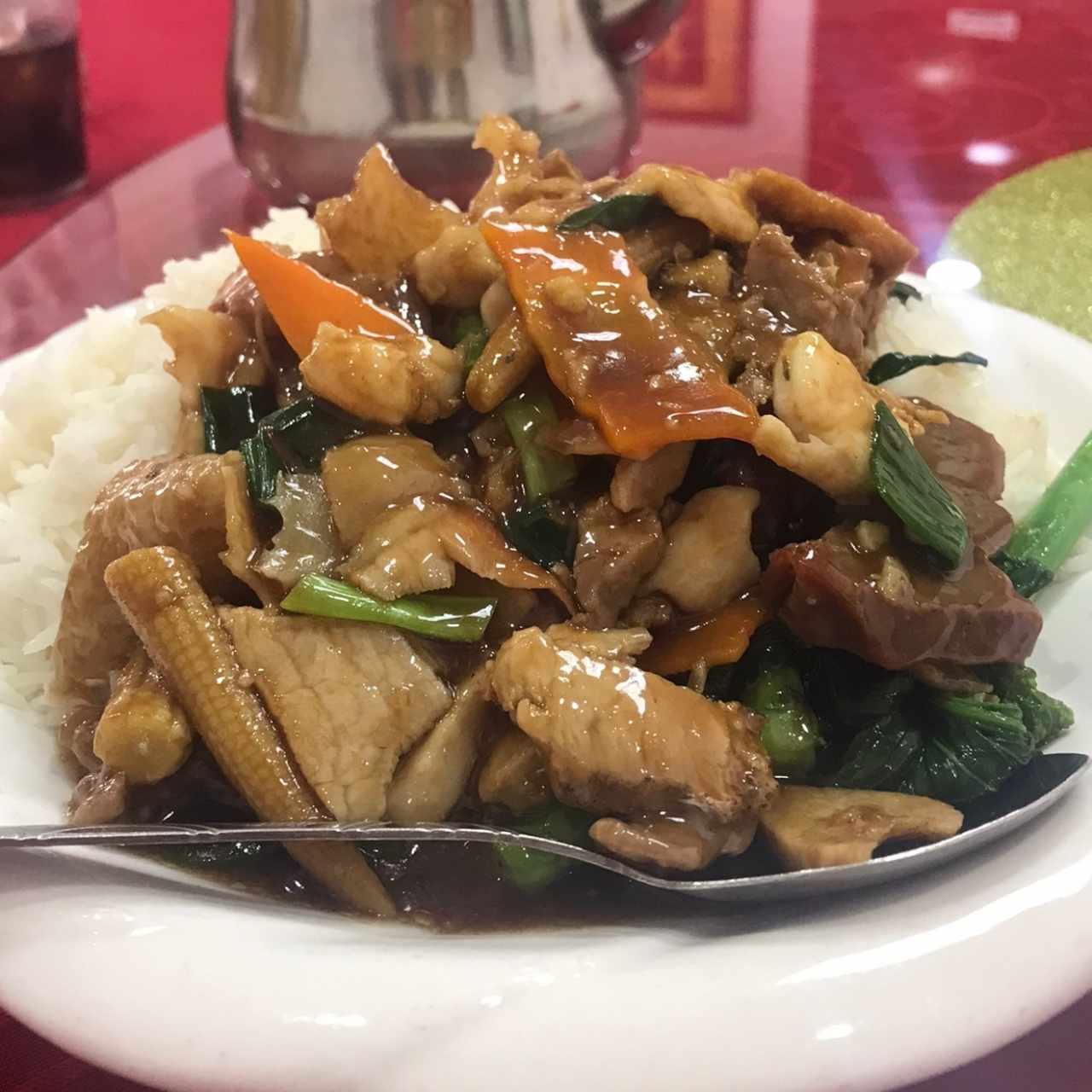 arroz con combinación al estilo chino