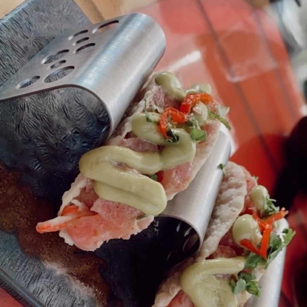 taquitos de salmon 🙌🏻 muy frescos y delicioso ! 
