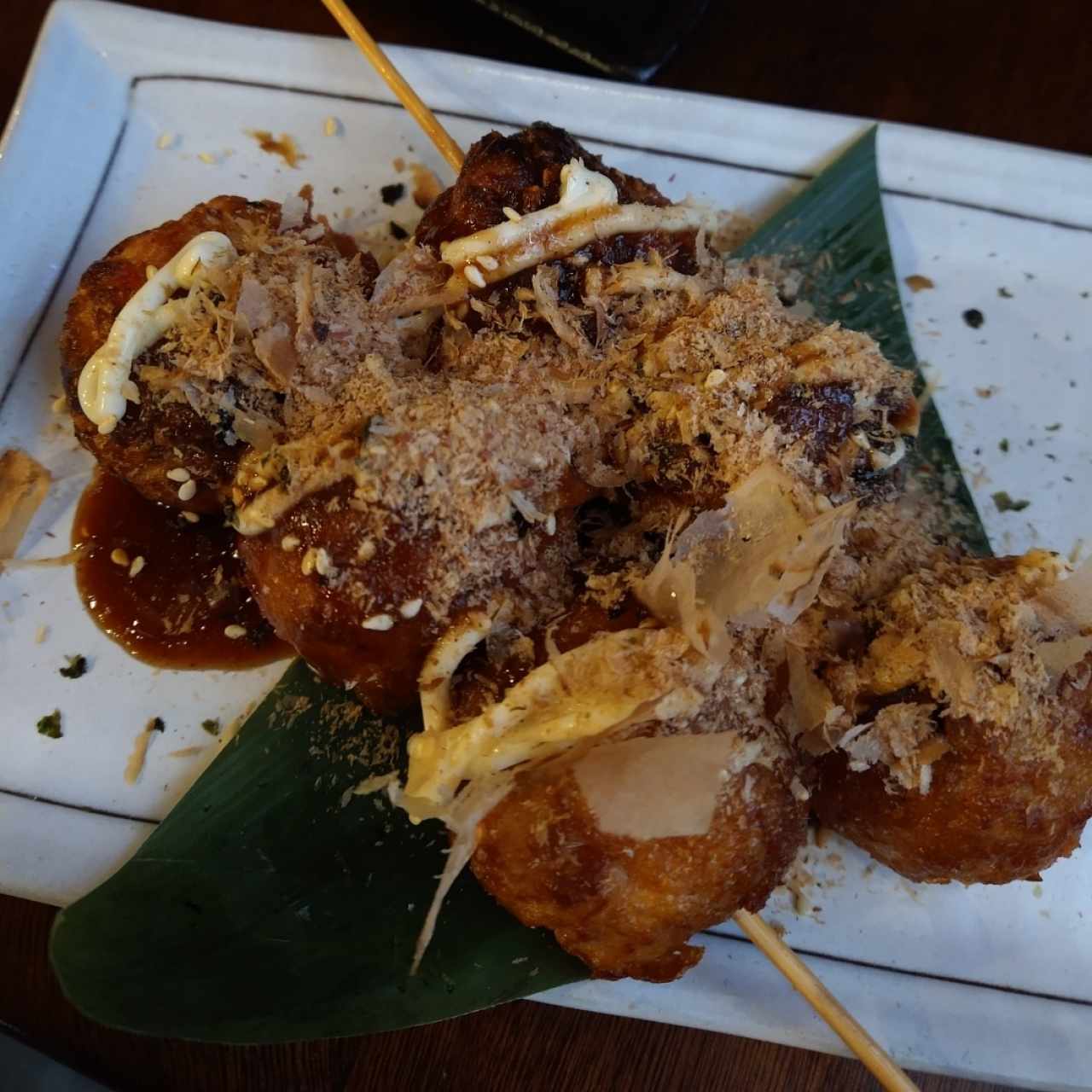 Takoyaki con flakes de bonito
