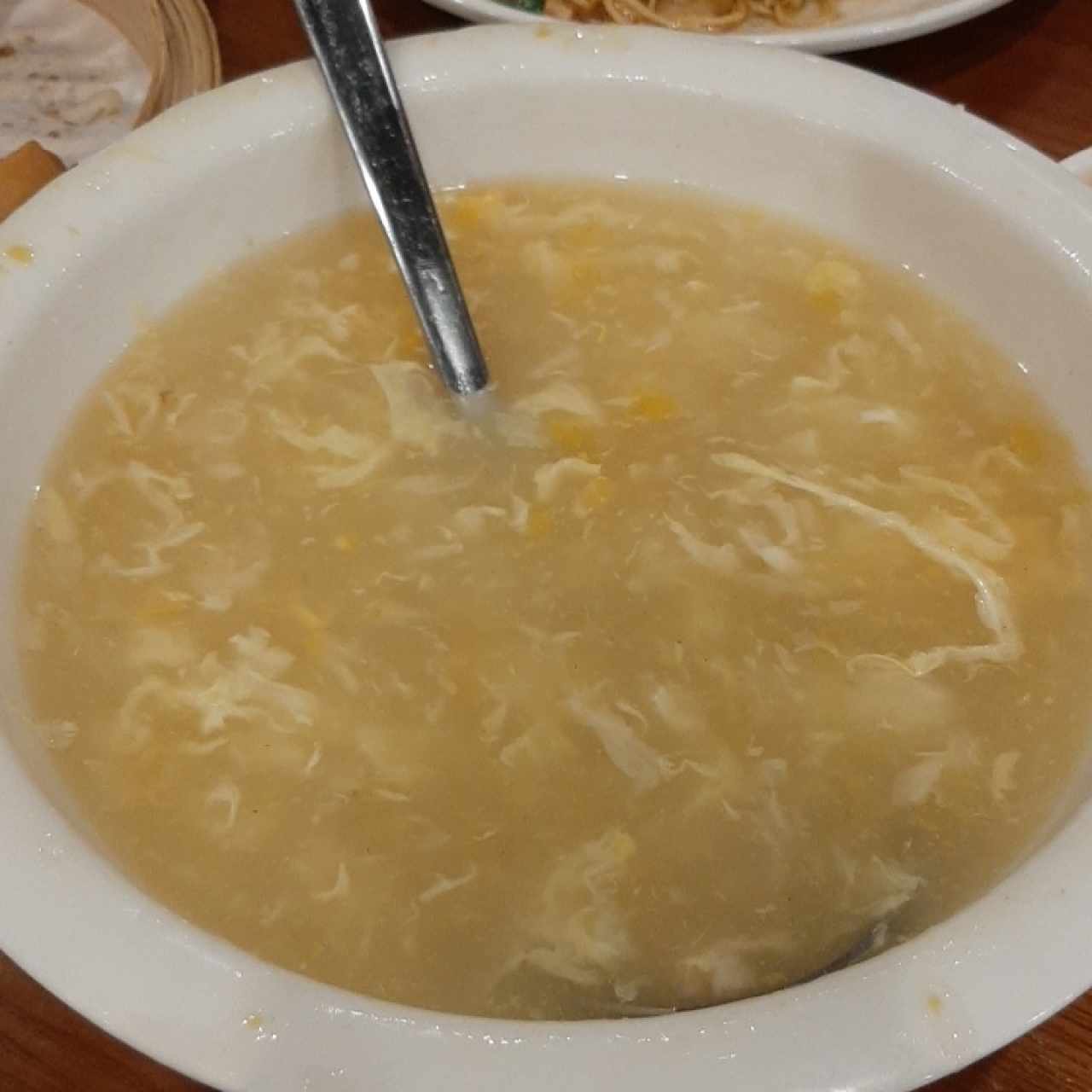 sopa de maíz con pollo