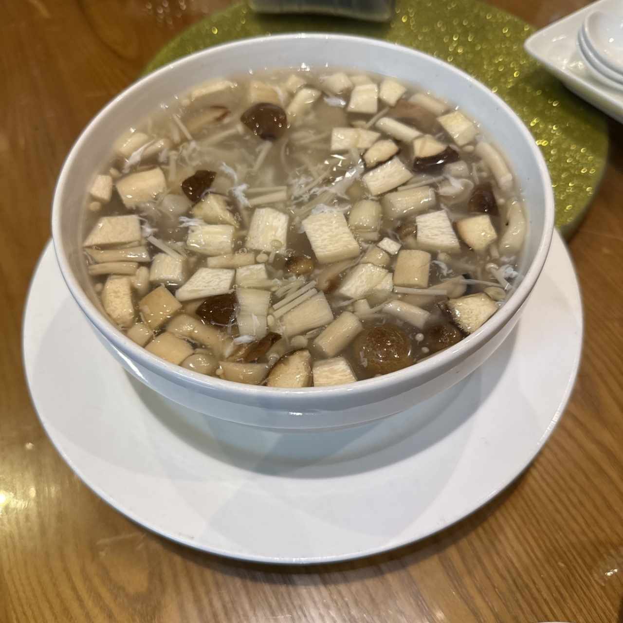 Dried Scallop & Mushroom Soup