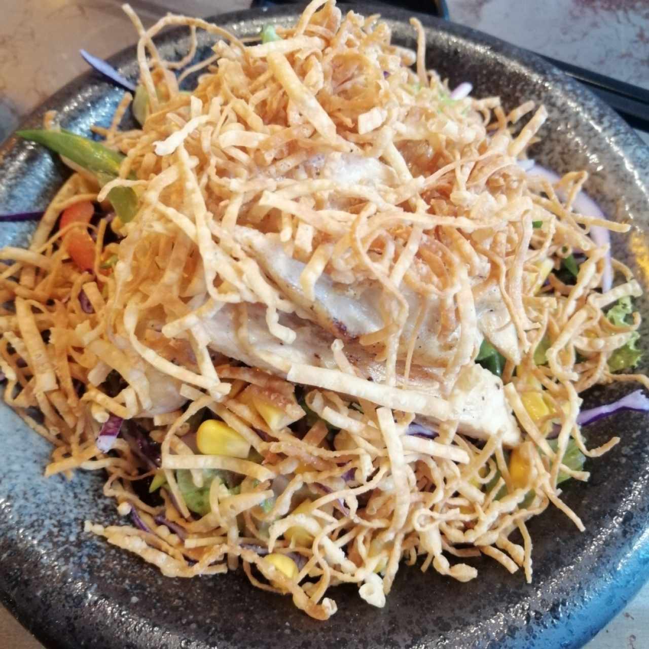 Ensalada de pollo thai