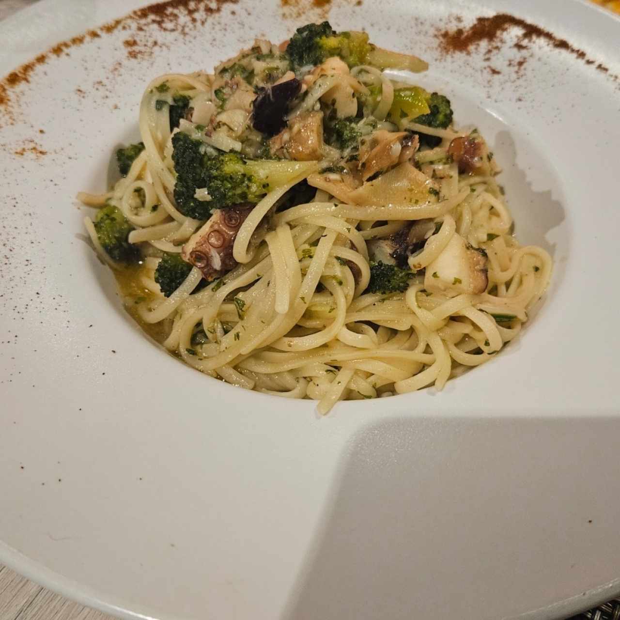 Linguini de Pulpo y Brócoli