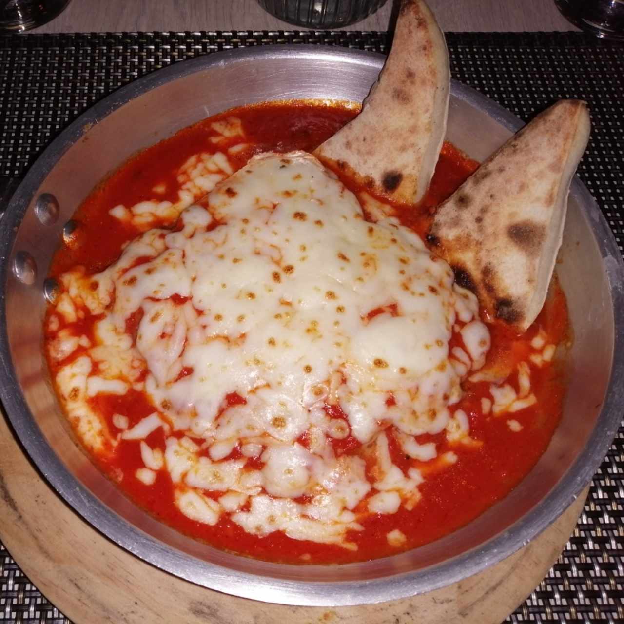 Lasaña de berenjena con parmesano al pomodoro