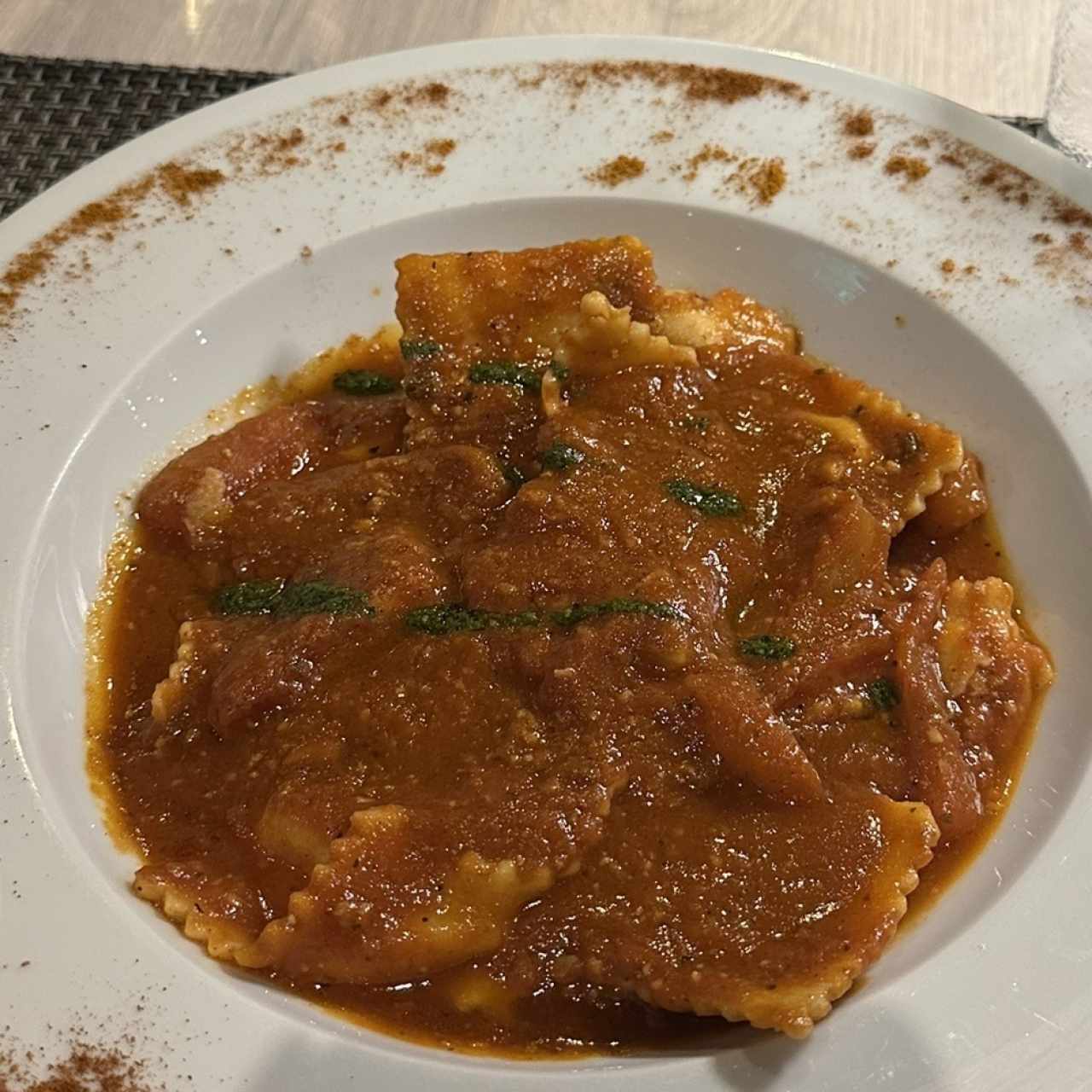 Ravioli de Carne Filete di Pomodoro