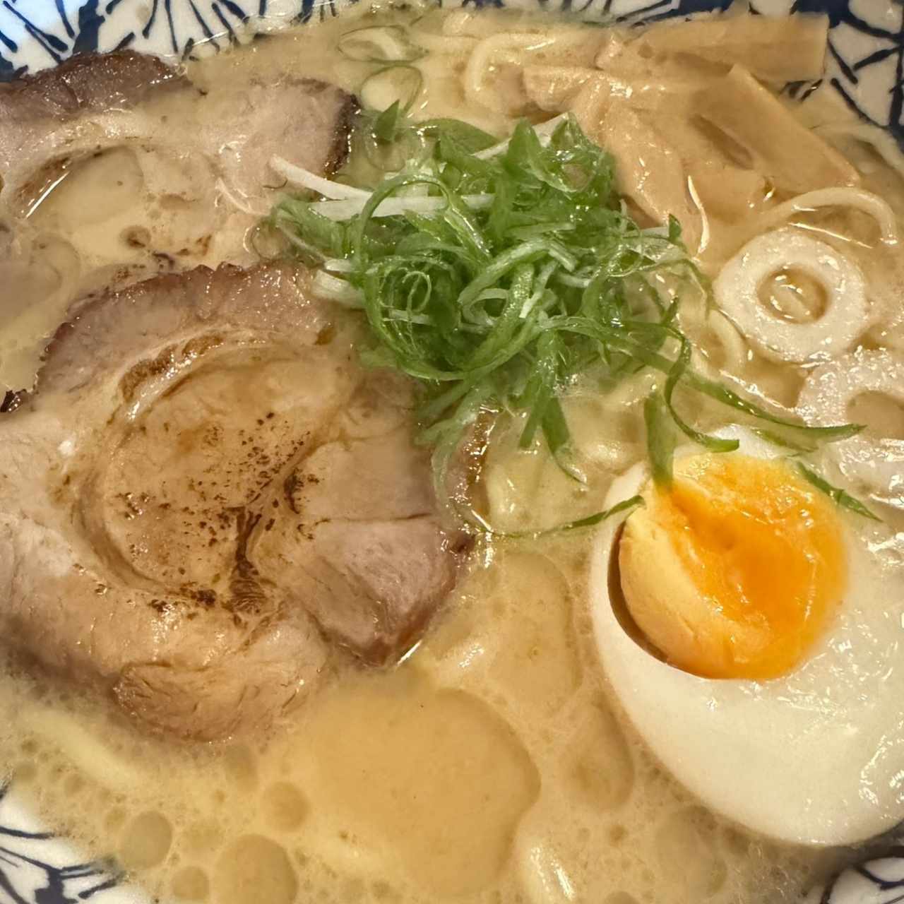 RAMEN - Chiiro Tonkotsu