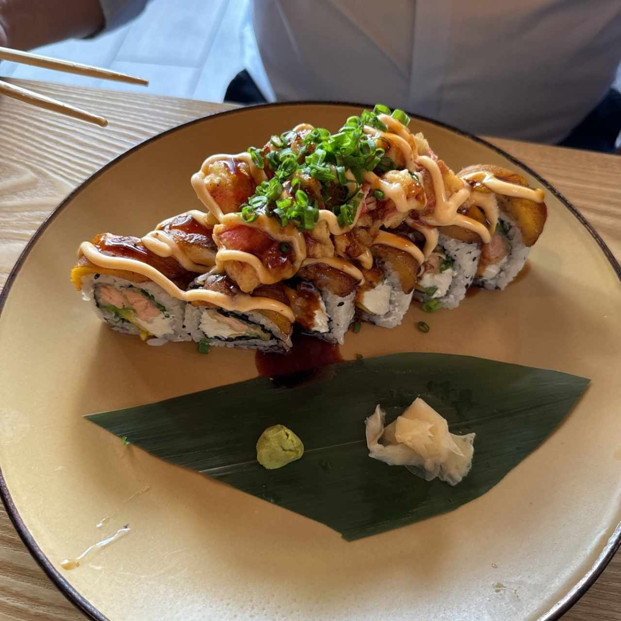 SUSHI - Filipino Roll