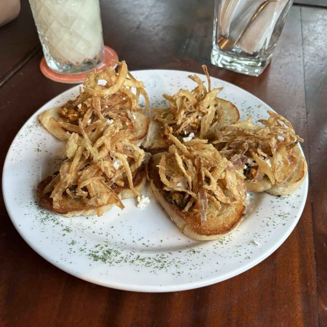 Entradas/ Appetizers - Crostini Romesco