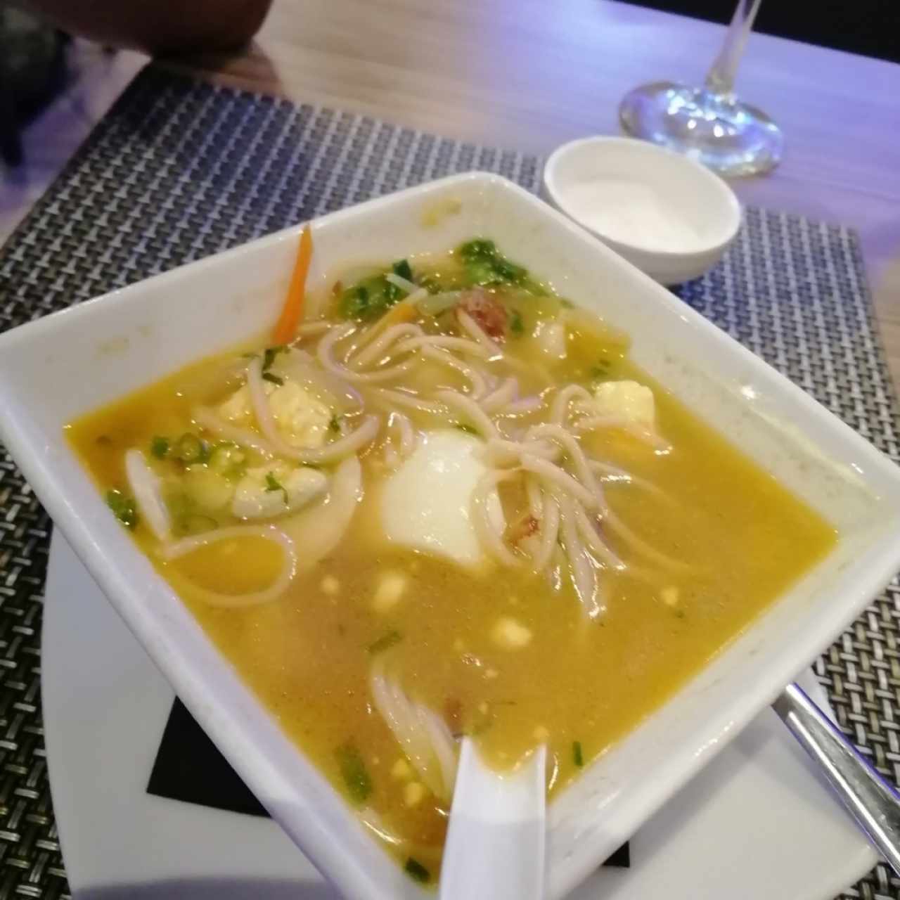 Sopa de Ramen con pescado 