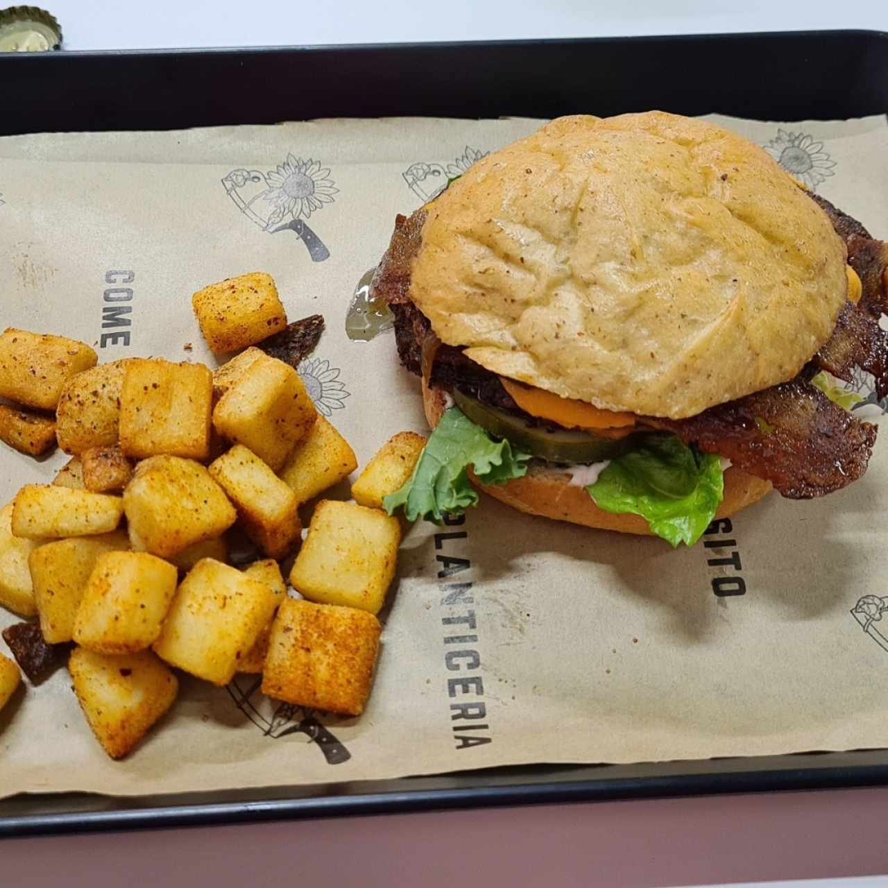 Bakon Burger Vegana
