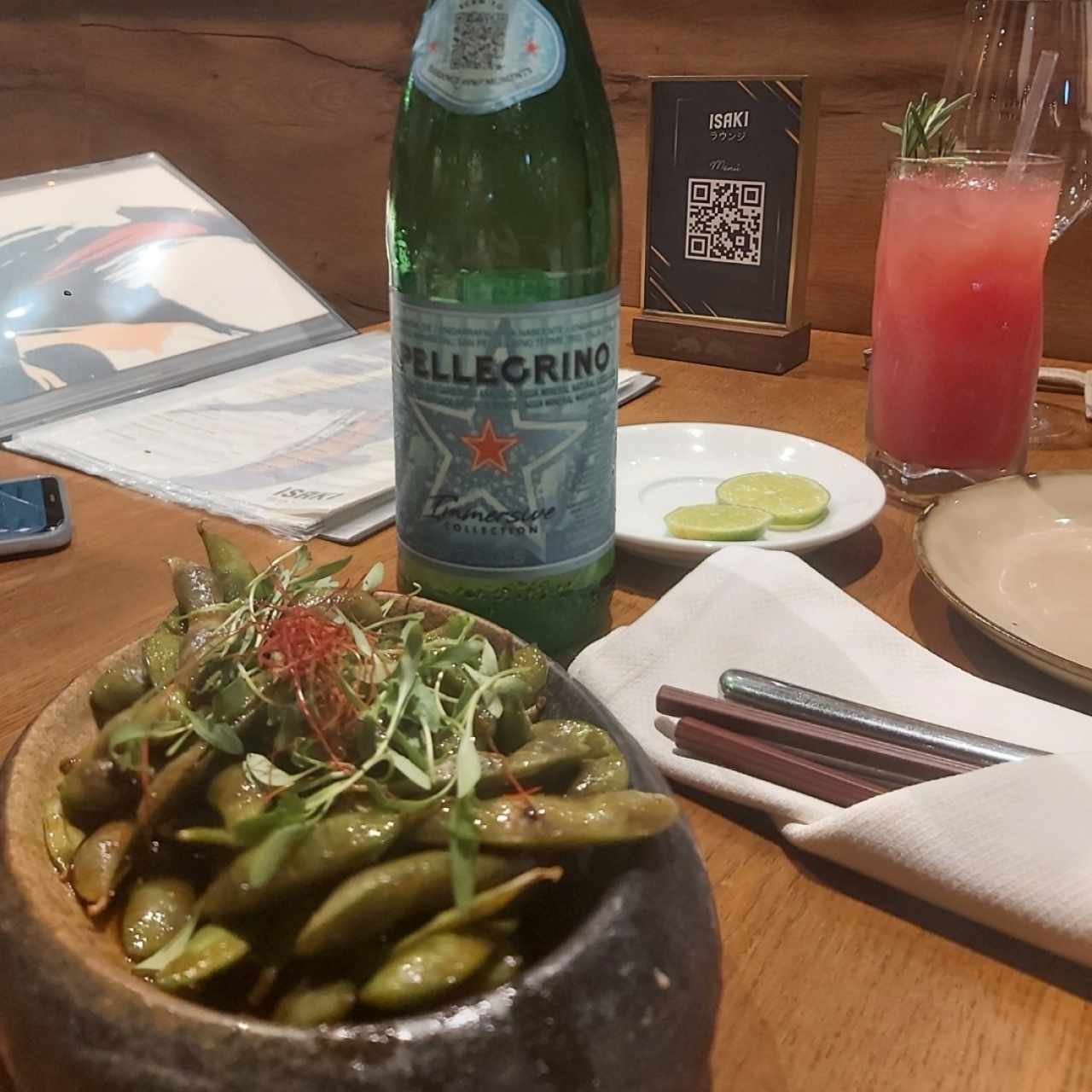 To Share - Spicy Edamame y Mocktail Oiran