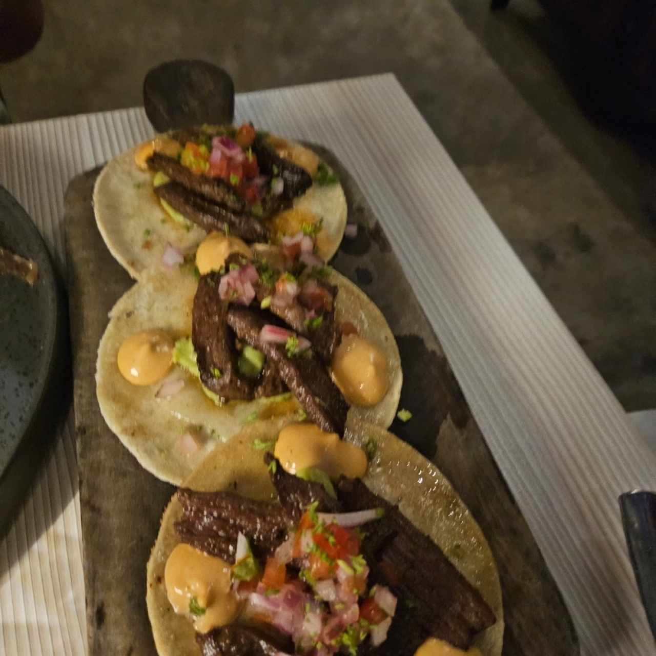 Entradas -Appetizers - Tacos de entraña