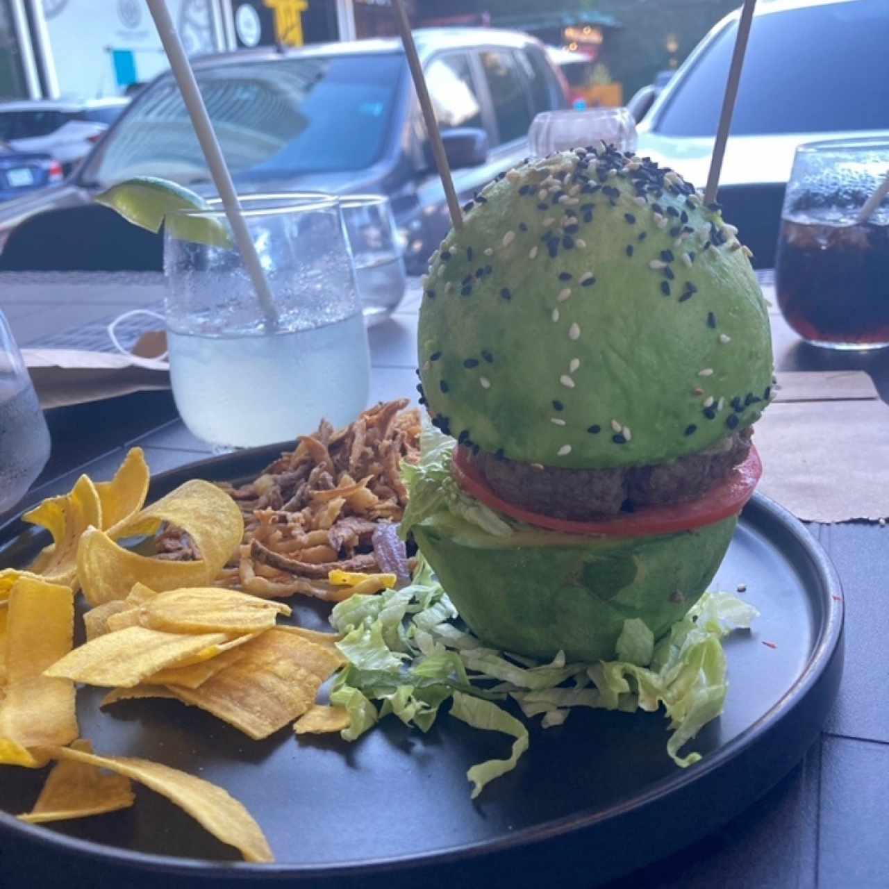 avocado burger 